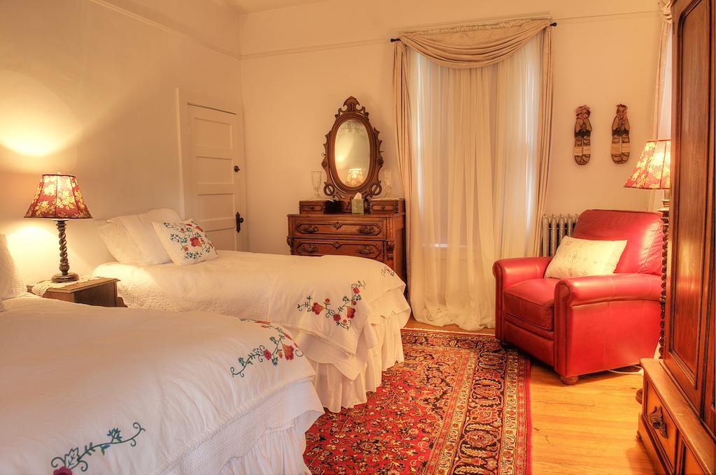 The Jackie O' House Bed And Breakfast 콜럼버스 외부 사진