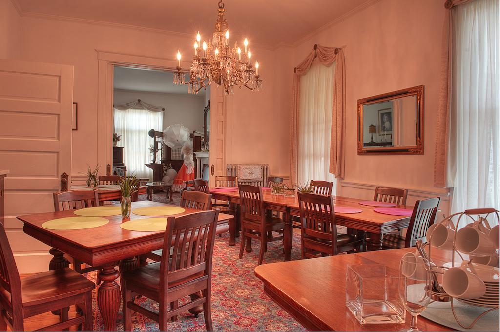 The Jackie O' House Bed And Breakfast 콜럼버스 외부 사진